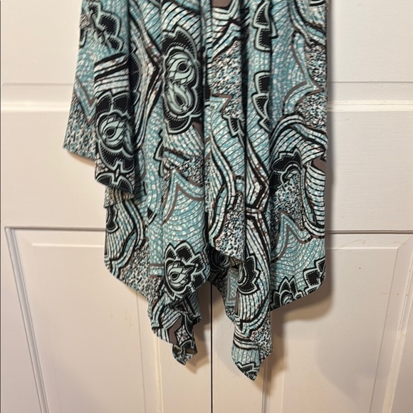 H&M NWOT Elegant Black and Turquoise Batik Patterned Handkerchief Dress - Picture 4 of 9